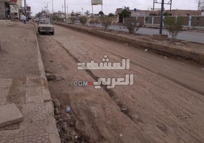 الأتربة تضاعف معاناة سكان شارع السياحة بالحوطة