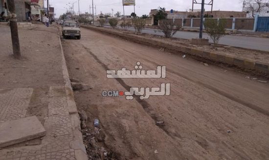 الأتربة تضاعف معاناة سكان شارع السياحة بالحوطة