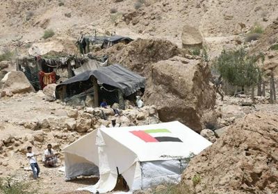 شاهد.. فرحة أهالي الريدة بمساعدات "الهلال الإماراتي"