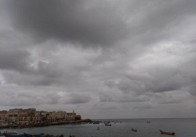 استقرار الأجواء وأمطار على ساحل حضرموت غدا