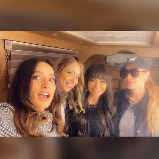 ريم البارودي بصحبة زينة في كواليس "جمع سالم"