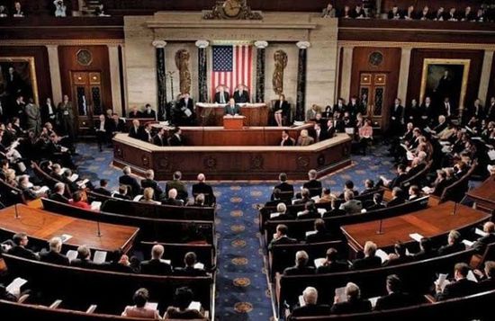 الكونغرس الأمريكي يقر تخصيص 100 مليار دولار لمكافحة كورونا