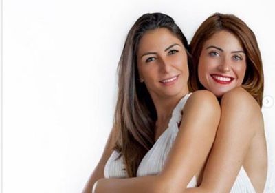 هيدي كرم تحتفل بعيد ميلاد شقيقتها