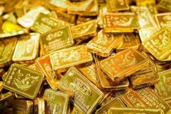 الذهب ينخفض 0.4% والأوقية تسجل 148‪0 دولار
