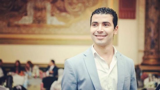 محمد أنور يشترك في تحدي البقاء في المنزل وينافس هؤلاء