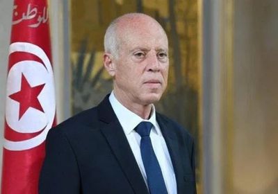 عاجل.. الرئيس التونسي يعلن حجرا صحيا كاملا على البلاد