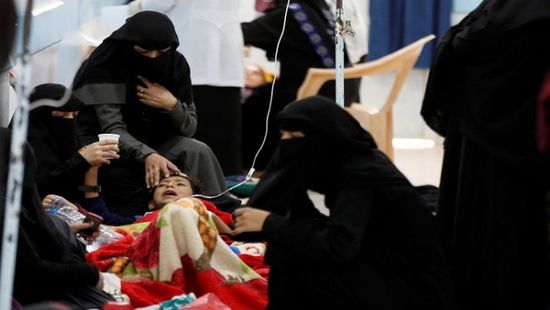 حرب الكوليرا الحوثية.. نشرٌ للداء ومحاربة للدواء