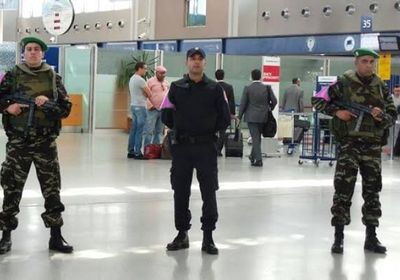 نشر وحدات الجيش المغربي بالمدن لمنع تنقل المواطنين جراء كورونا