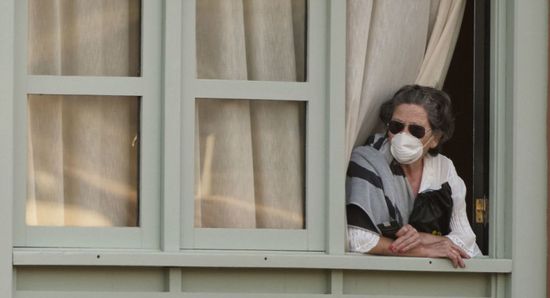 كارثة في إسبانيا.. &laquo;كورونا&raquo; يتسلل إلى دور المسنين