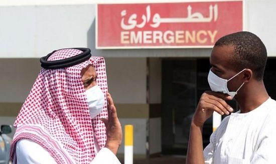 إعلامي إماراتي يُطالب الالتزام بالإرشادات لعبور أزمة كورونا