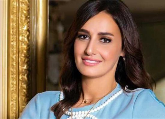 بعد كورونا.. حلا شيحة تكشف عن مصير "دهب عيرة" و"مش أنا"