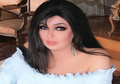 فيفي عبده تطلب من جمهورها الجلوس في المنزل (فيديو)