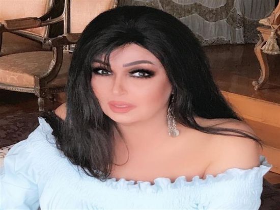 فيفي عبده تطلب من جمهورها الجلوس في المنزل (فيديو)