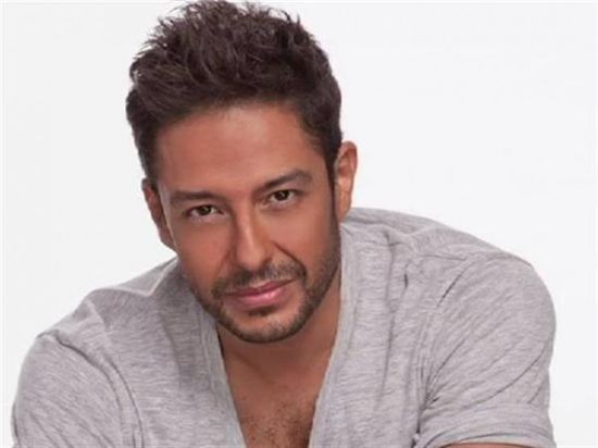 رغم رفضه الإعلان.. محمد حماقي يشترك في تحدي الخير