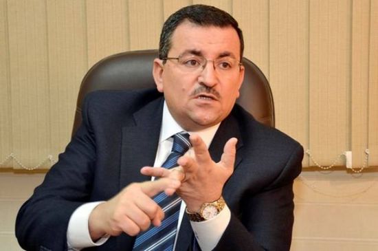 وزير الإعلام المصري محذرا المواطنين من كورونا: الأمر جد خطير