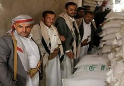 واشنطن بوست: أمريكا تعلق المساعدات بمناطق الحوثي