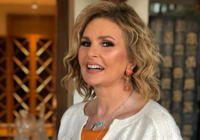 وسط الحجر المنزلي.. يسرا لجمهورها :افرحوا بالنعم اللي أنتوا فيها