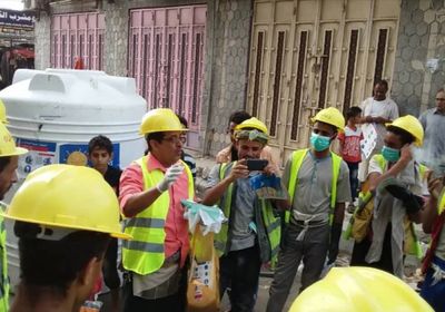 حملة لتوعية عمال مشروع حي المستشفى بردفان من كورونا