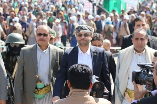 إلغاء تظاهرات 26 مارس يكشف فضائح الفساد الحوثي