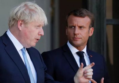 إعلامية تكشف كواليس الخلاف بين بريطانيا وفرنسا بسبب كورونا