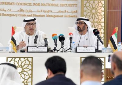 الإمارات تمدد فترة تعقيم الشوارع والمناطق إلى السبت المقبل