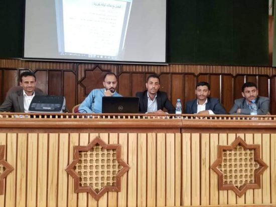 فضائح حوثية .. سائق الوزير يدرب الأطباء على مواجهة كورونا