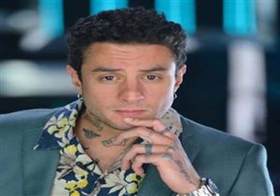 هكذا يقضي أحمد الفيشاوي فترة العزل المنزلي (فيديو)