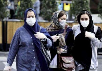 إيران تحارب &laquo;كورونا&raquo; بوقف طباعة الصحف والمجلات الورقية