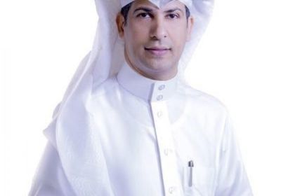 المريخي يكشف الفارق بين الملك سلمان وخامنئي في مواجهة كورونا