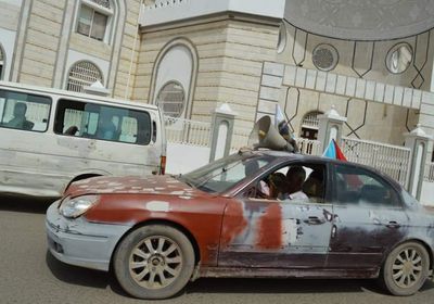 سيارات تجوب المنصورة لتوعية المواطنين بكورونا (صور)