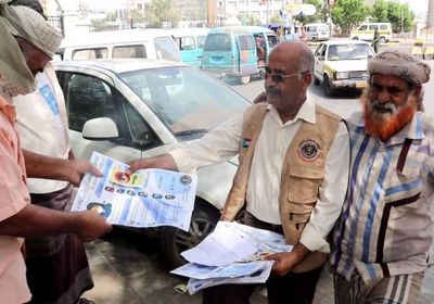 برعاية الانتقالي.. حملة النظافة تصل معظم مديريات عدن (صور)