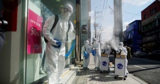  إسبانيا: حالات الإصابة بكورونا تتخطى 110 ألف والوفيات تصل لـ 10 آلاف