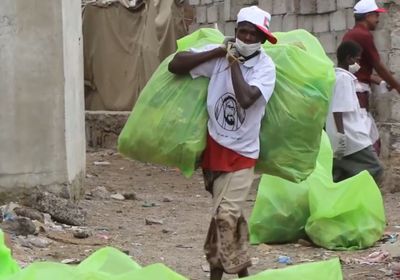 ترحيب شعبي بحملة "هلال الإمارات" لتعقيم ذُباب بتعز