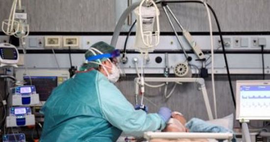  إيطاليا: تسجيل أول حالة شفاء بين المصابين بكورونا عن طريق البلازما 