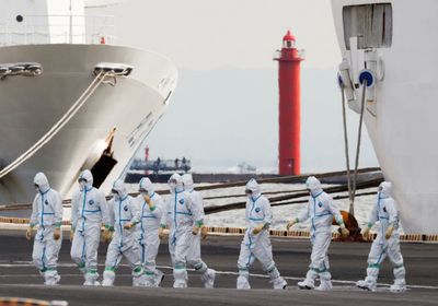 البنتاغون يعزل قائد حاملة الطائرات تيودور روزفلت الموبوءة بكورونا