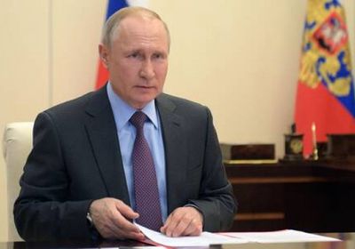 بوتين: يجب الإبقاء على إجراءات العزل الصحي حتى شهر مايو