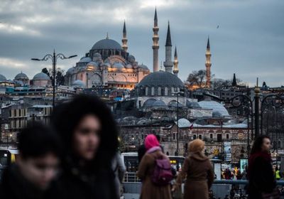 تركيا تضع 30 مدينة في عزلة بسبب تفشي كورونا