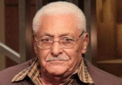 وفاة الشاعر المصري صلاح فايز عن عمر 86