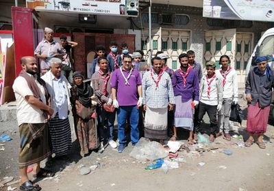 مبادرة شبابية لتنظيف مدينة الحبيلين (صور)
