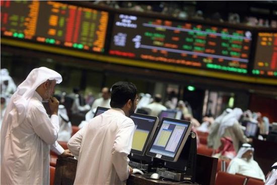  البورصة السعودية تمحو مكاسبها بختام تداولات الأحد