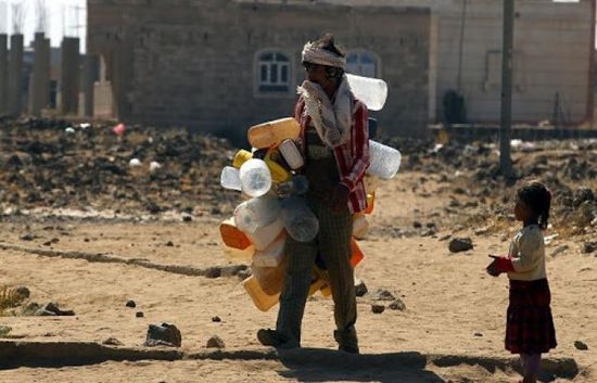  منظمات الإغاثة توصد أبوابها.. رصاصة أخيرة تخترق صدور اليمنيين