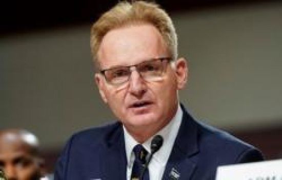 وزير البحرية الأمريكي يستقيل من منصبه لهذا السبب