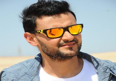 رامز جلال يهنئ شقيقه ياسر على مسلسله الجديد