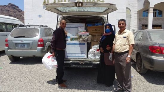 "الإغاثة بالانتقالي" توفر معدات وقاية للعزل الصحي بالبريقة