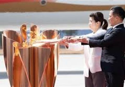 اليابان توقف عرض الشعلة الأولمبية بالقرب من محطة فوكوشيما النووية