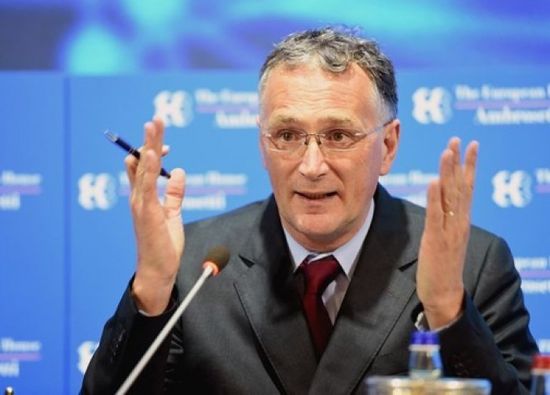  استقالة رئيس مجلس الأبحاث الأوروبي احتجاجًا على طريقة التعاطي مع "كورونا"