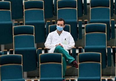 الأطباء الإيطالية تعلن الحداد على 100 من أعضائها توفوا جراء الإصابة بكورونا