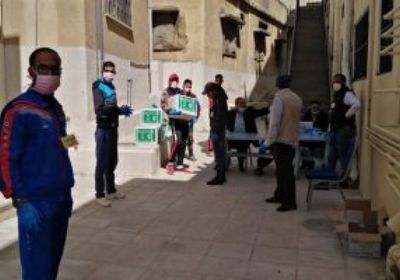  سلمان للإغاثة يقدم مساعدات غذائية وعلاجية للفلسطينيين في الأردن 