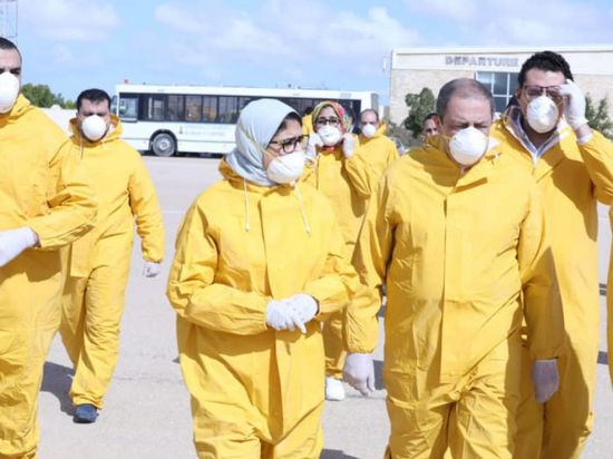 &laquo;كورونا&raquo; يعزل إحدى قرى الصعيد في مصر