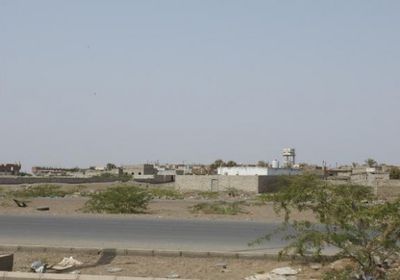 تتجاهل دعوات التهدئة.. مليشيا الحوثي تقصف قرى الدريهمي